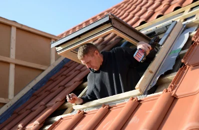 Pose de fenêtres de toit Velux à Bosroger
